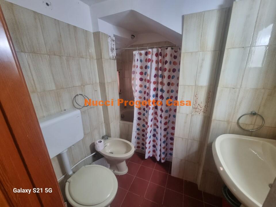12bd7384-7b04-4cd1-aaec-8836b0ea2927